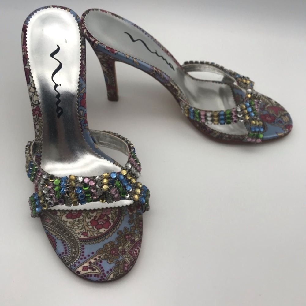 Brand new Nina crystal embellished heels with a paisley pastel print.Heel 3”